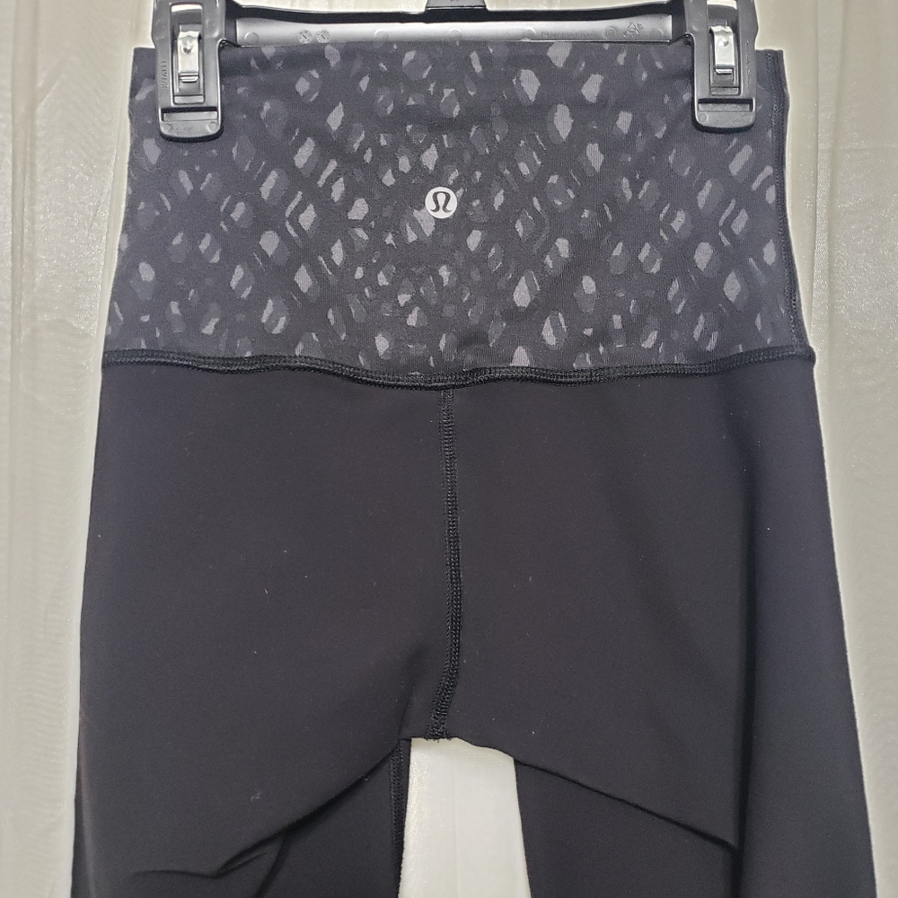 Lululemon Sz 2 Wunder Under Hi-Rise Crop 21" - Picture 7 of 12